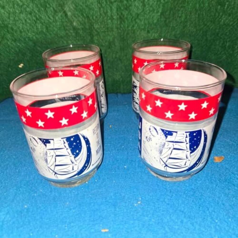 Vtg. 1960s Apollo Return to the Moon Lowball Glasses (LOC-149)